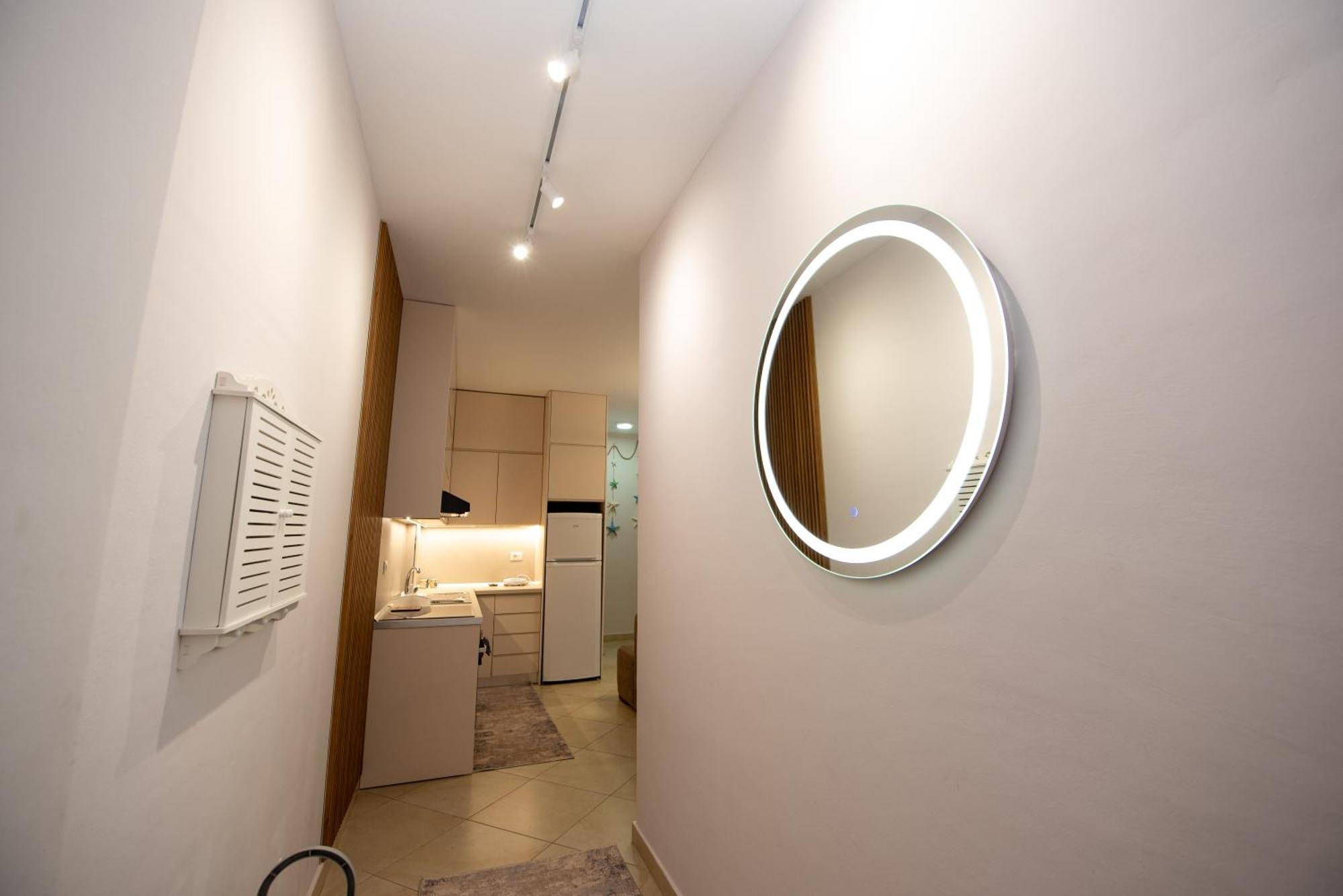Riviera Apartment Vlora Buitenkant foto