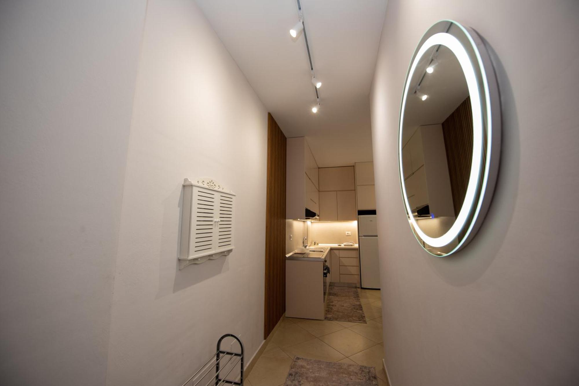Riviera Apartment Vlora Buitenkant foto